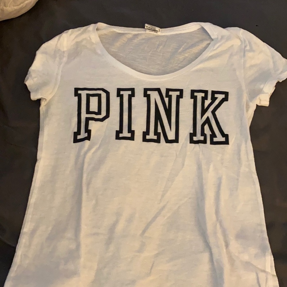 Pink brand white t shirt